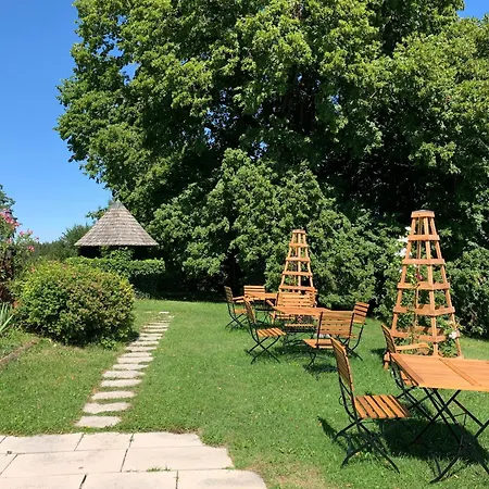 Apartamento Romantik Gut Rechetsberg