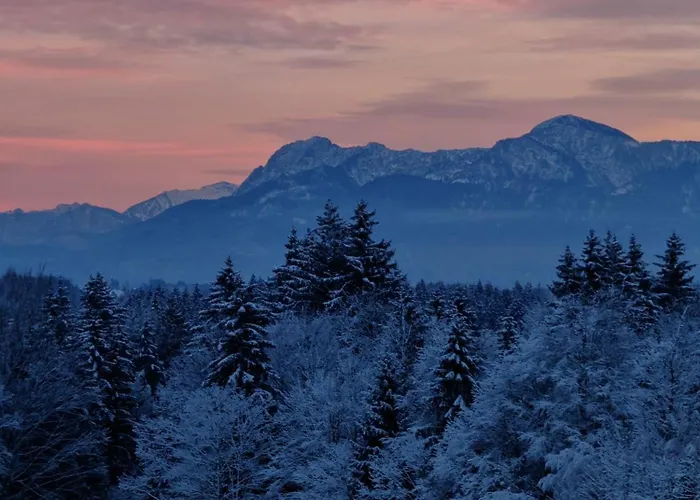 Romantik Unterkuenfte Gut Rechetsberg Huglfing
